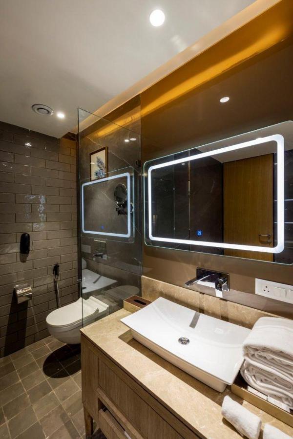 Sarovar Portico Morbi Exterior photo