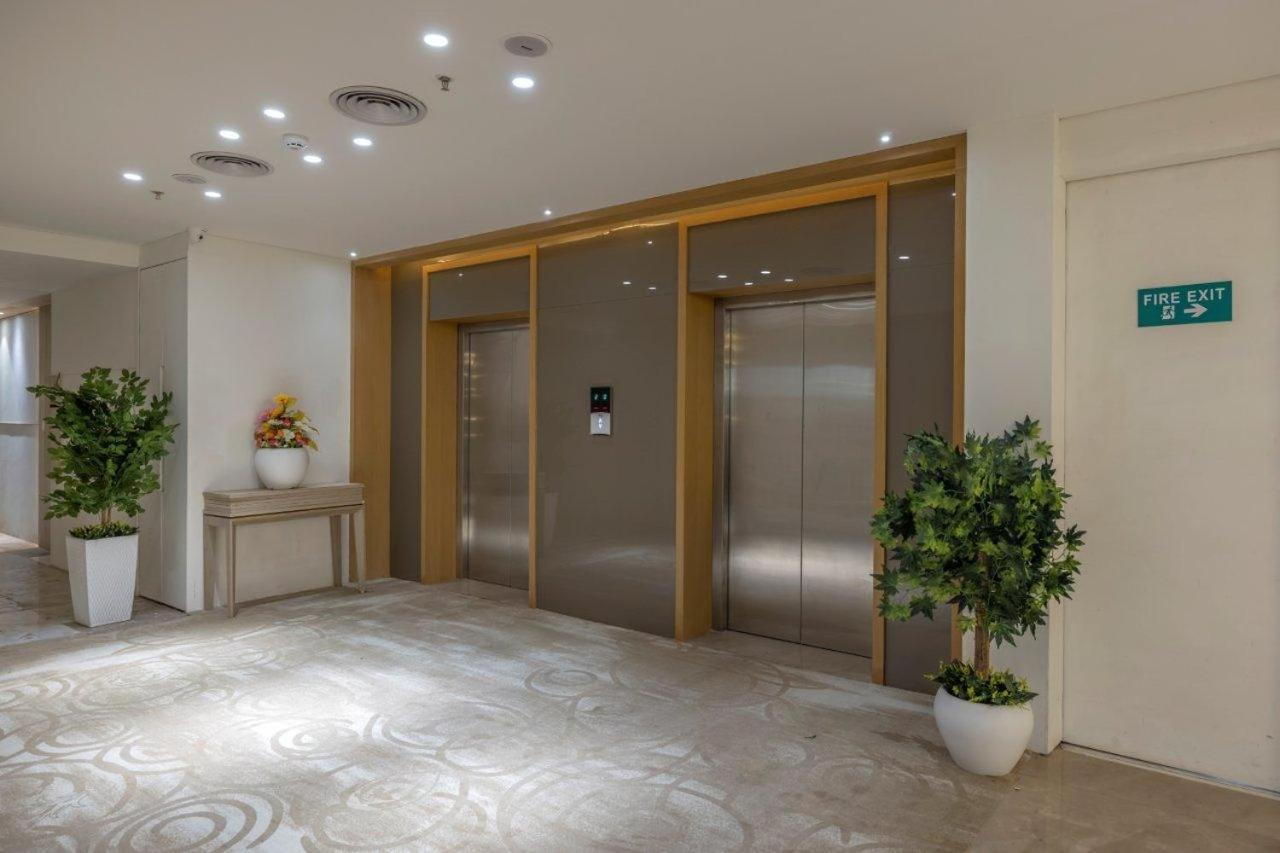 Sarovar Portico Morbi Exterior photo